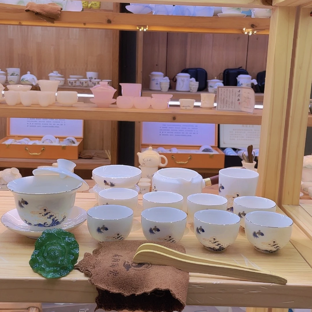 鱼跃龙门抱膝而行之时