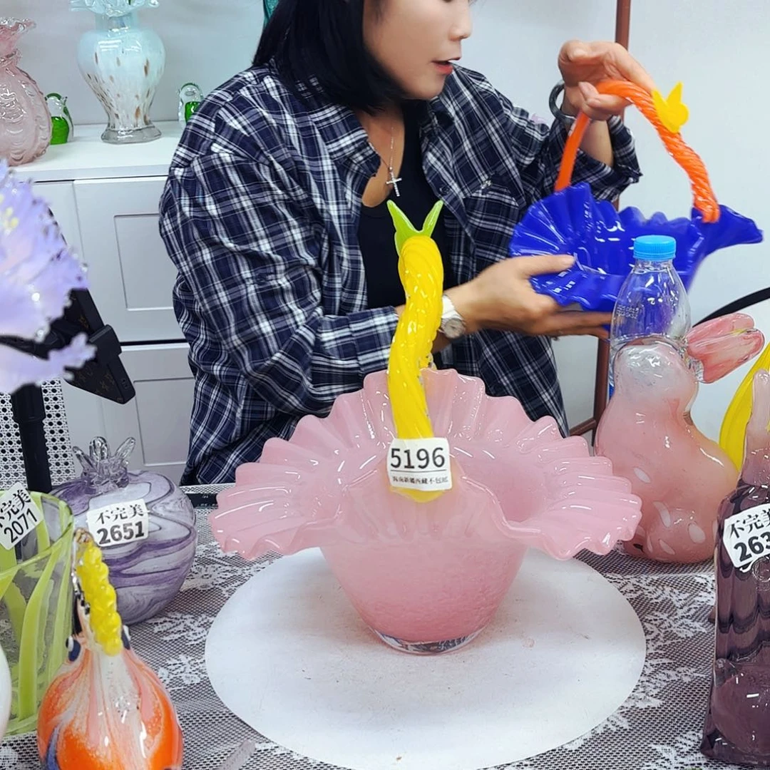 5196 安妮琉璃摆件