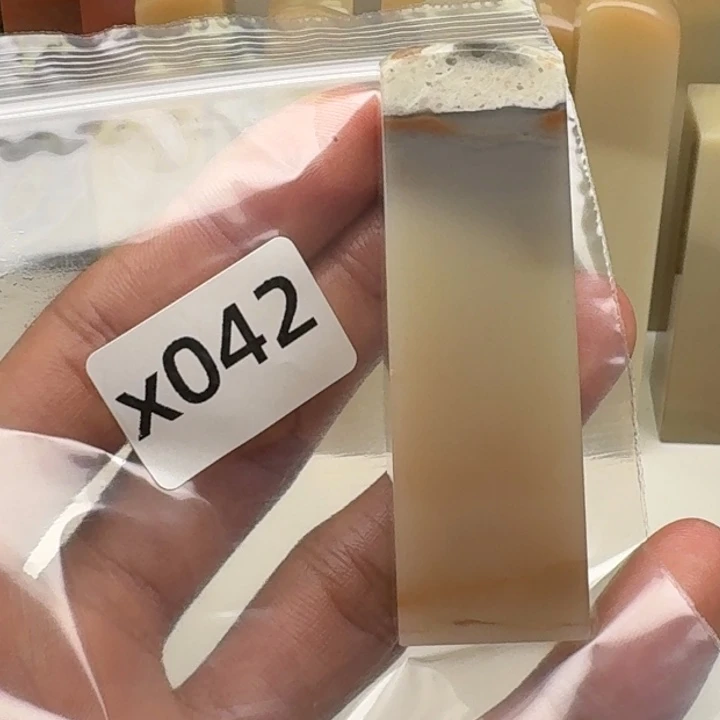 老挝石夏*老挝 老挝和