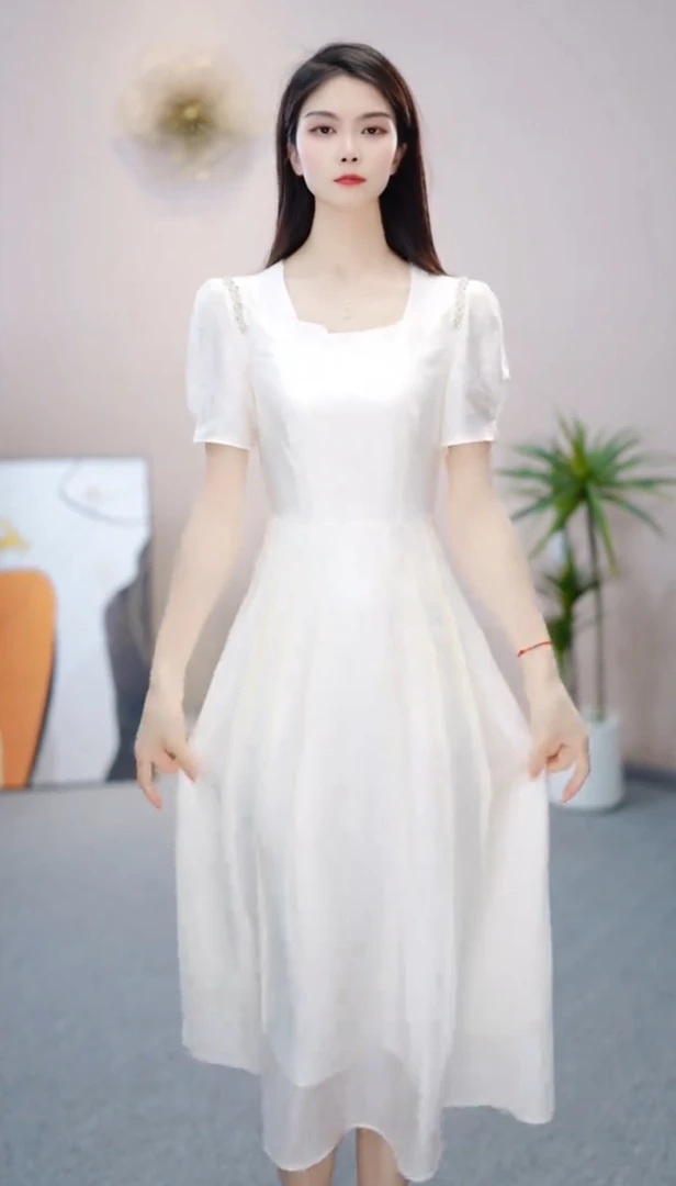 [依橙服饰] A123款 # 时尚  减龄 收腰 显瘦  连衣裙