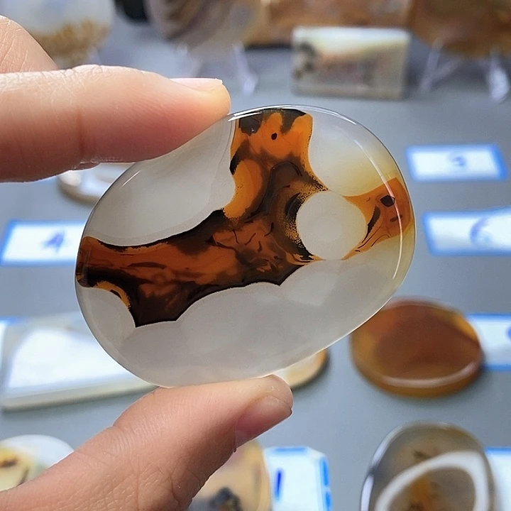 玛瑙/玉髓未镶嵌珠宝半成品