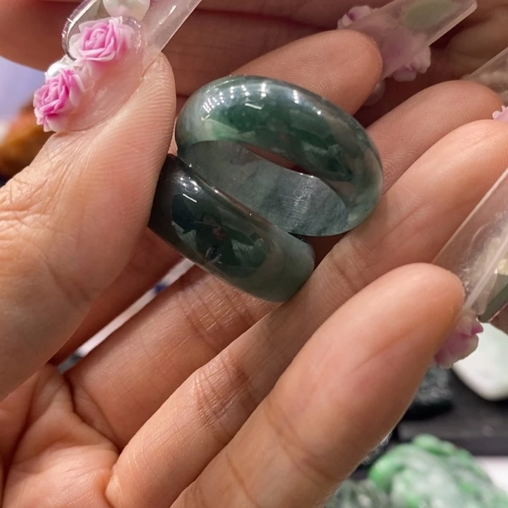 翡翠吊坠(不含链)未镶嵌坐****福9454