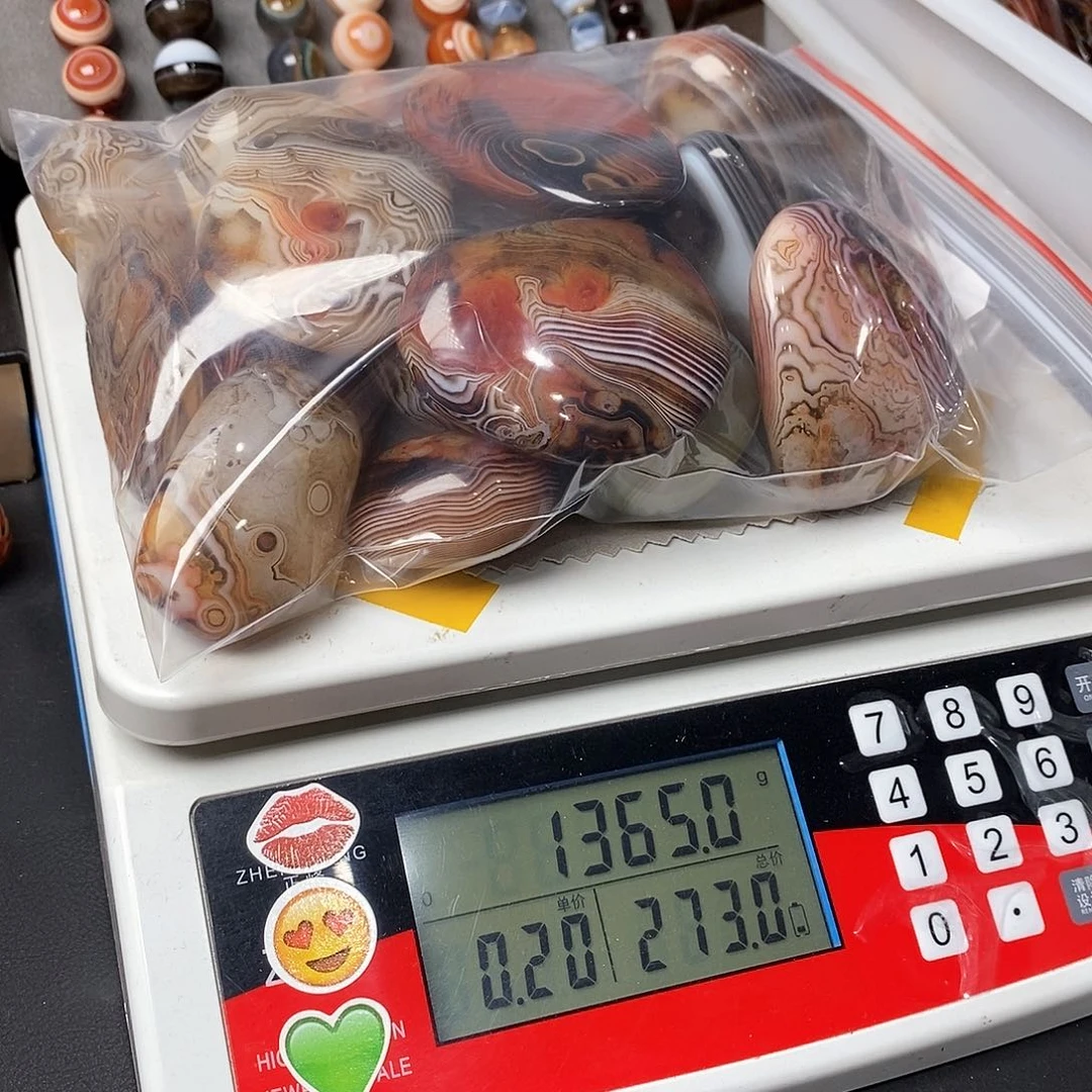 玛瑙/玉髓两毛未镶嵌金****?