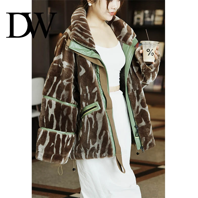 DAWANG |2025新款经典款短款皮毛一体短外套2323