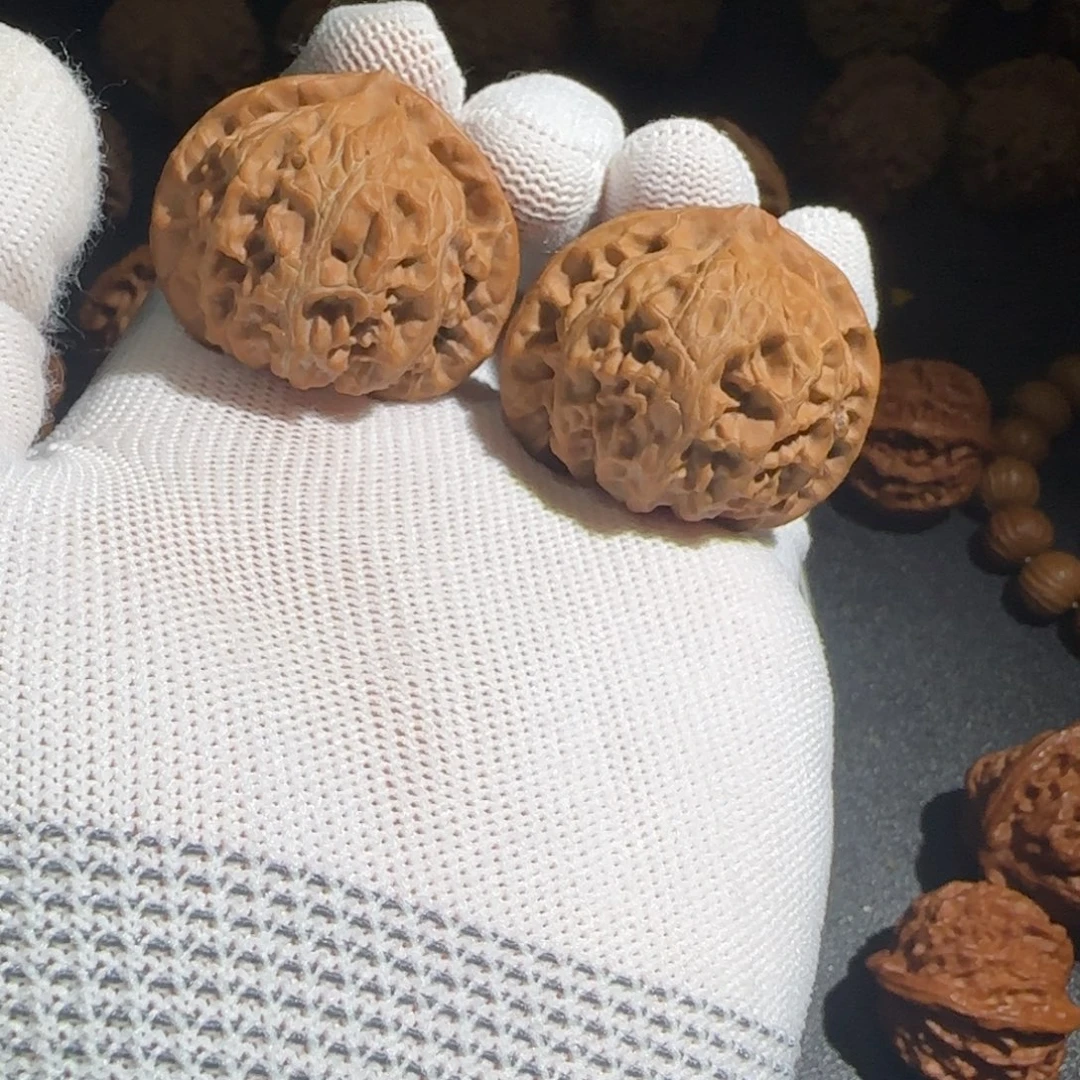 吊坠文玩核桃邢台山地无药宫灯，有色差