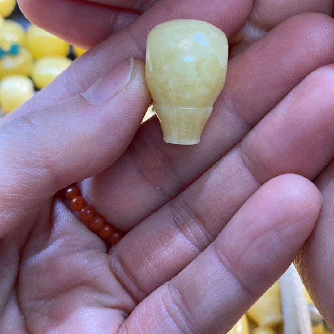 琥珀未镶嵌裸石蜜蜡配珠