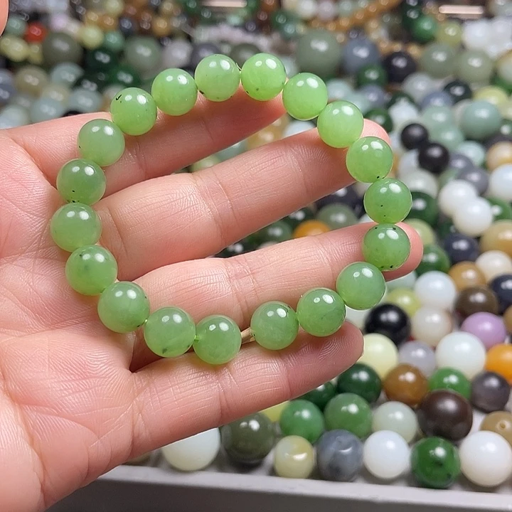 未镶嵌和田玉车挂