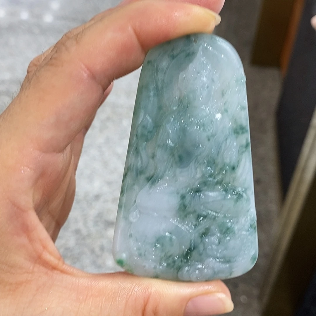 未镶嵌定制翡翠翡翠吊坠