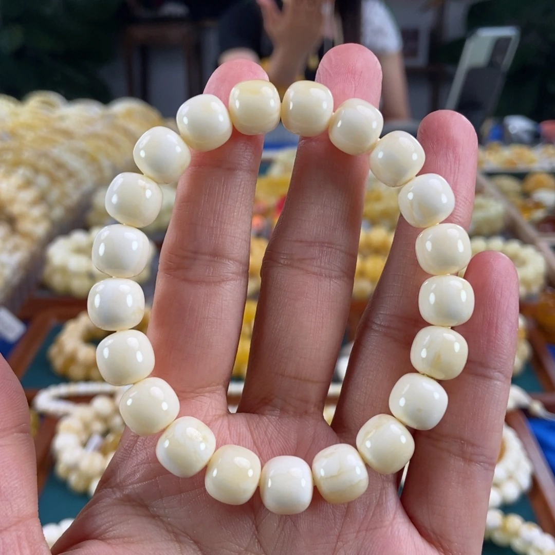 未镶嵌琥珀珠宝奇石10同料浓白蜡老型13.5