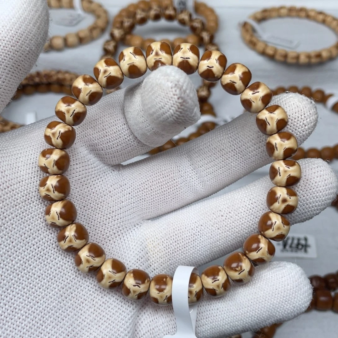 …***手紫金鼠吊坠9mm实心鬼脸福利233A. Lcx