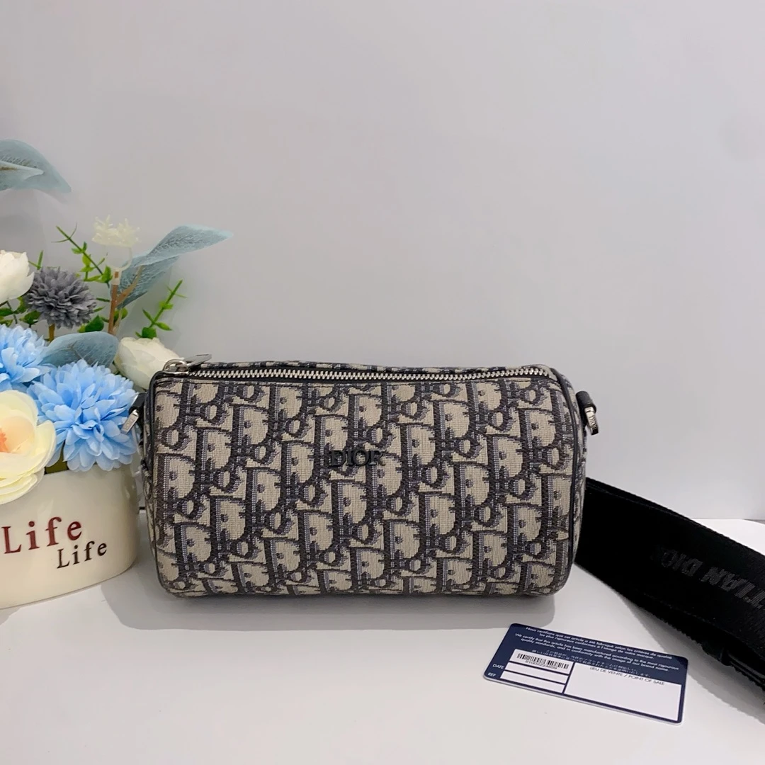 95新 DIOR/迪奥 老花刺绣单肩包圆筒包14640737