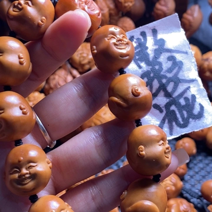 吊坠橄榄核微上色