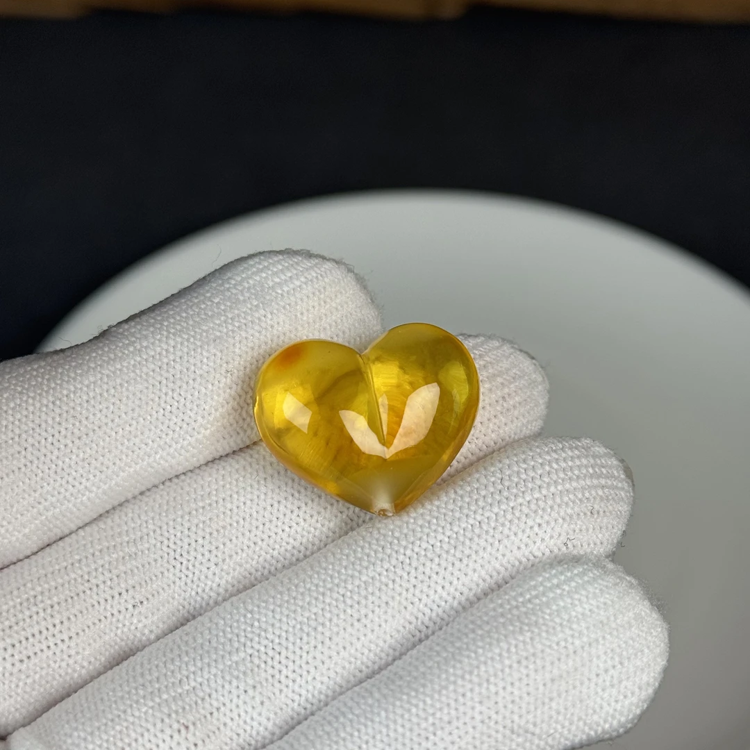 M3535天然原矿俄料蜜蜡 爱心 23*18.8mm支持复检