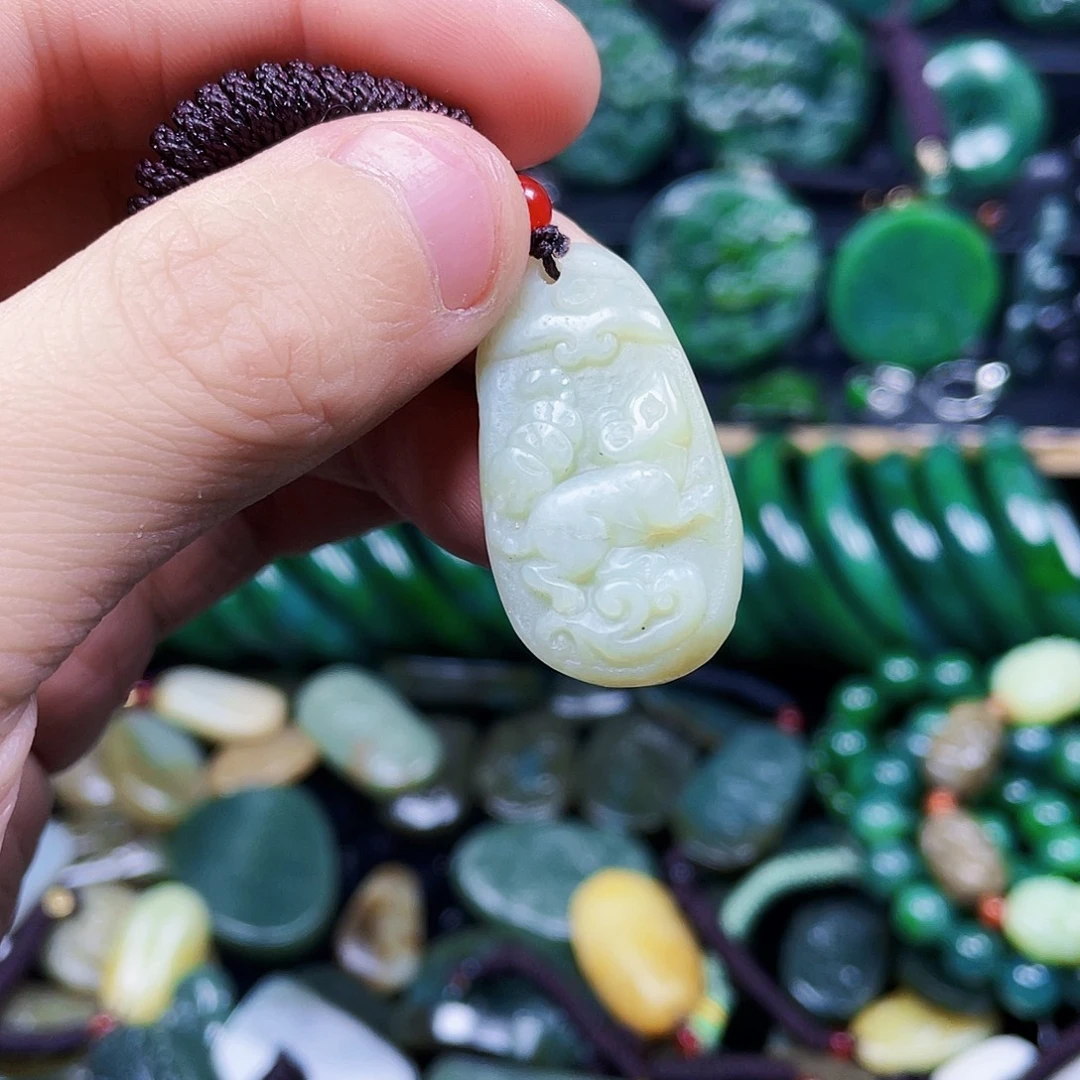 和田玉未镶嵌珠宝半成品