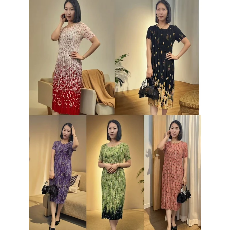 2025夏季宽松时尚连衣裙褶皱遮肉显瘦女王裙魔术裙气质妈妈装