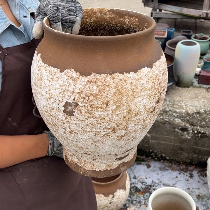 口20高31瑕疵瑕疵掉釉严重