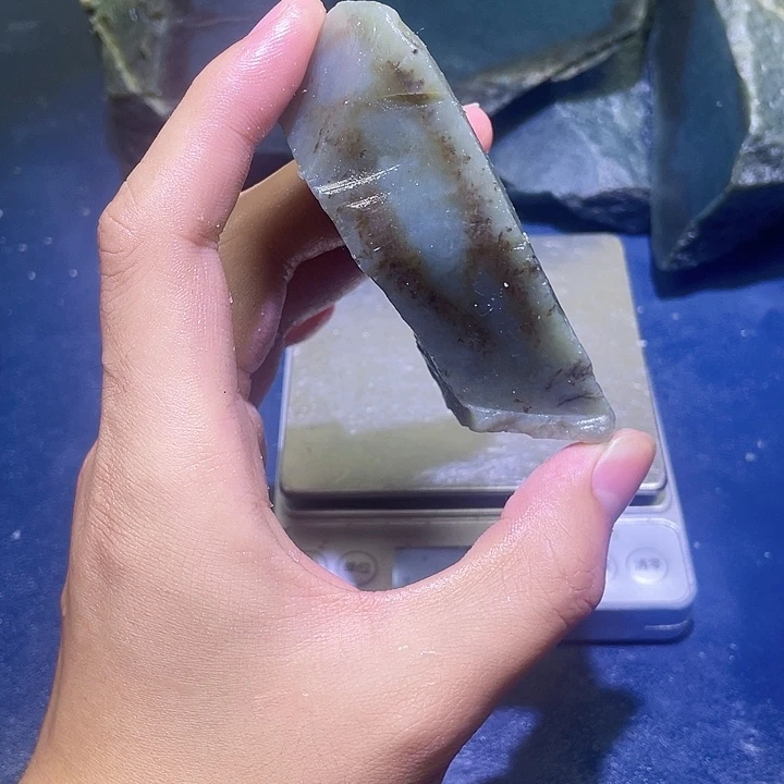 未镶嵌和田玉（糖玉）珠宝半成品