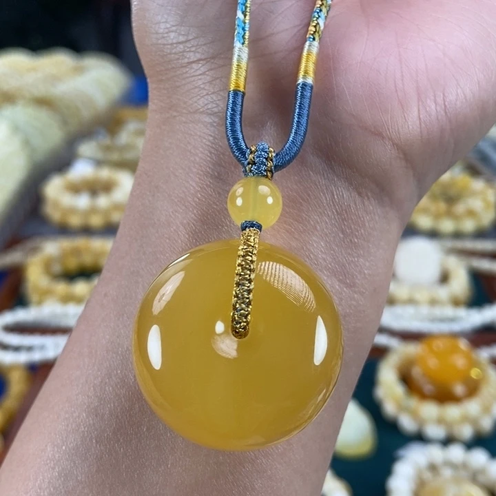 琥珀未镶嵌珠宝奇石鸡油黄平安扣