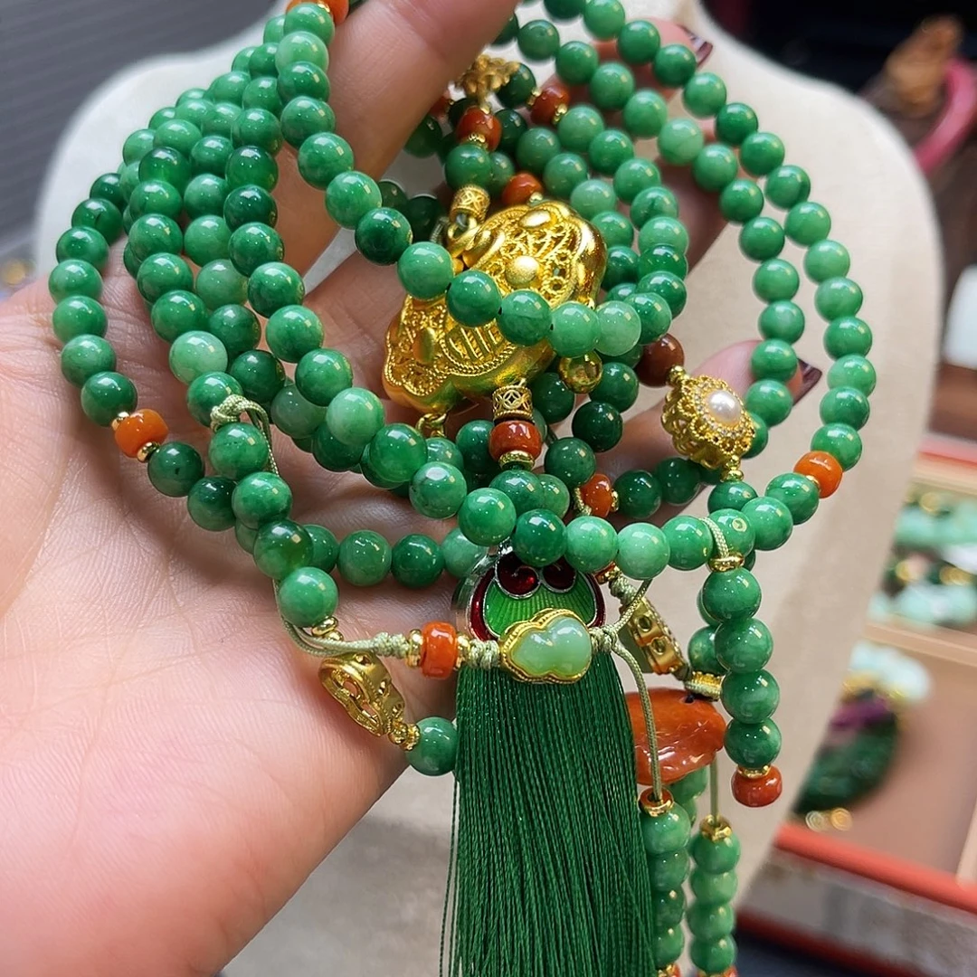 翡翠未镶嵌项链斜挎