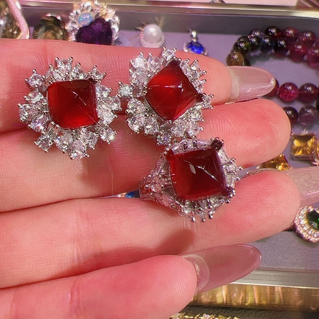 石榴石套装未镶嵌喜**?