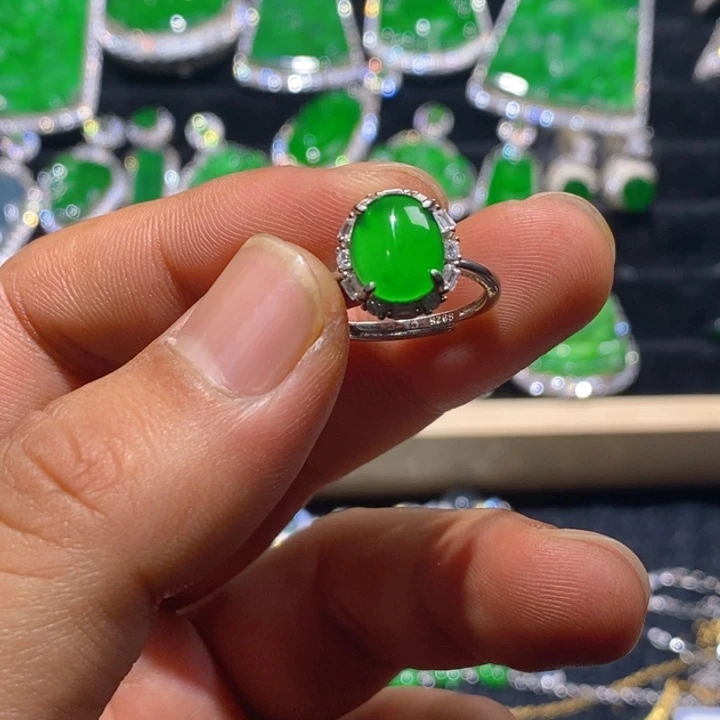 翡翠戒指银S925镶嵌天然A货翡翠