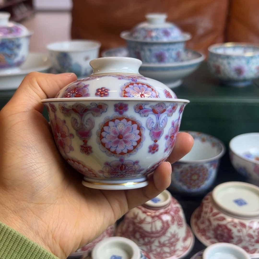 H冉月观隐绣球花盖碗