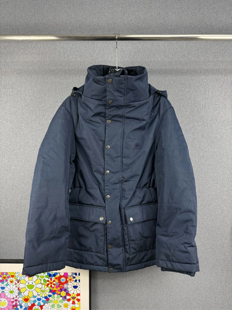 99新 Balenciaga/巴黎世家 巴黎世家秀款锁扣棉服外套 50码 12720