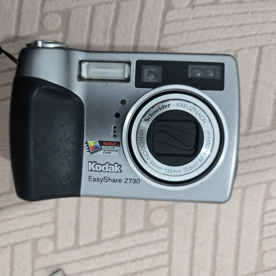9新 Kodak/柯达 Z730复古出片，功能正常，有电池内存读卡器