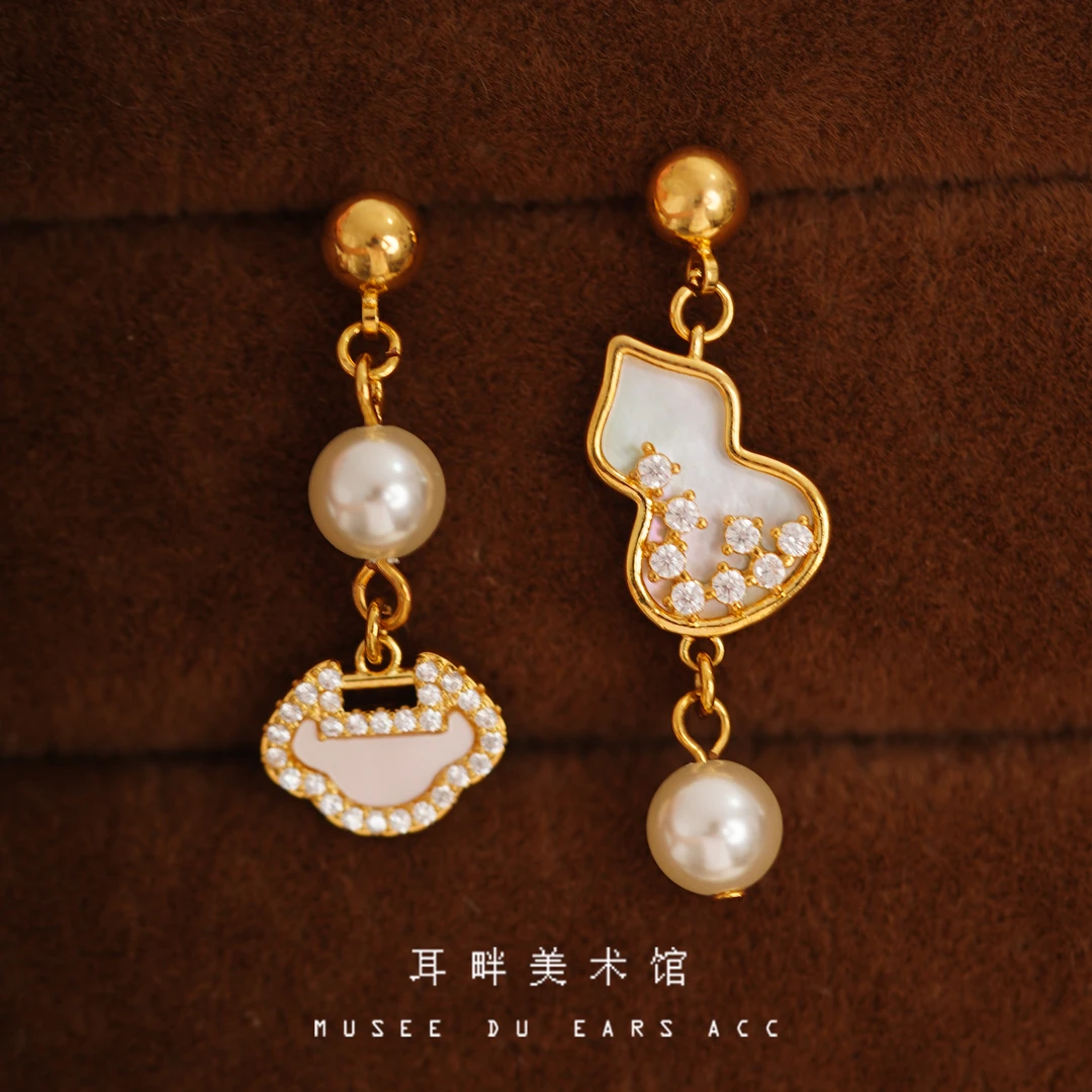 铜合金耳饰 不对称葫芦平安锁珍珠耳环2025新款高级耳钉巨好看潮
