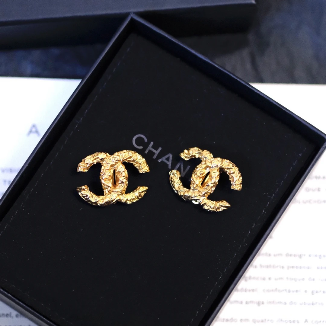 95新 Chanel/香奈儿 泡泡中古Chanel 大号熔岩双C耳夹