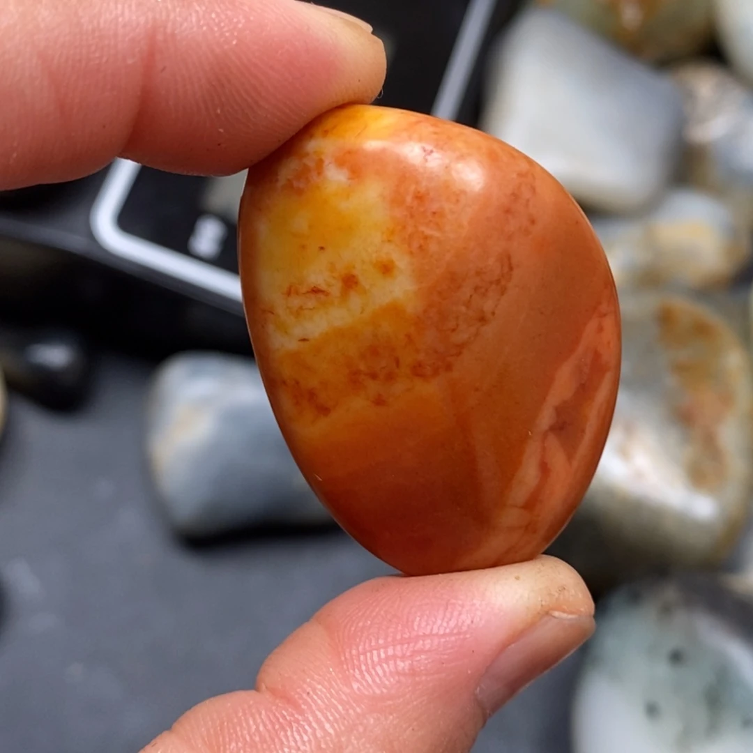 和田玉（糖玉）挂件未镶嵌