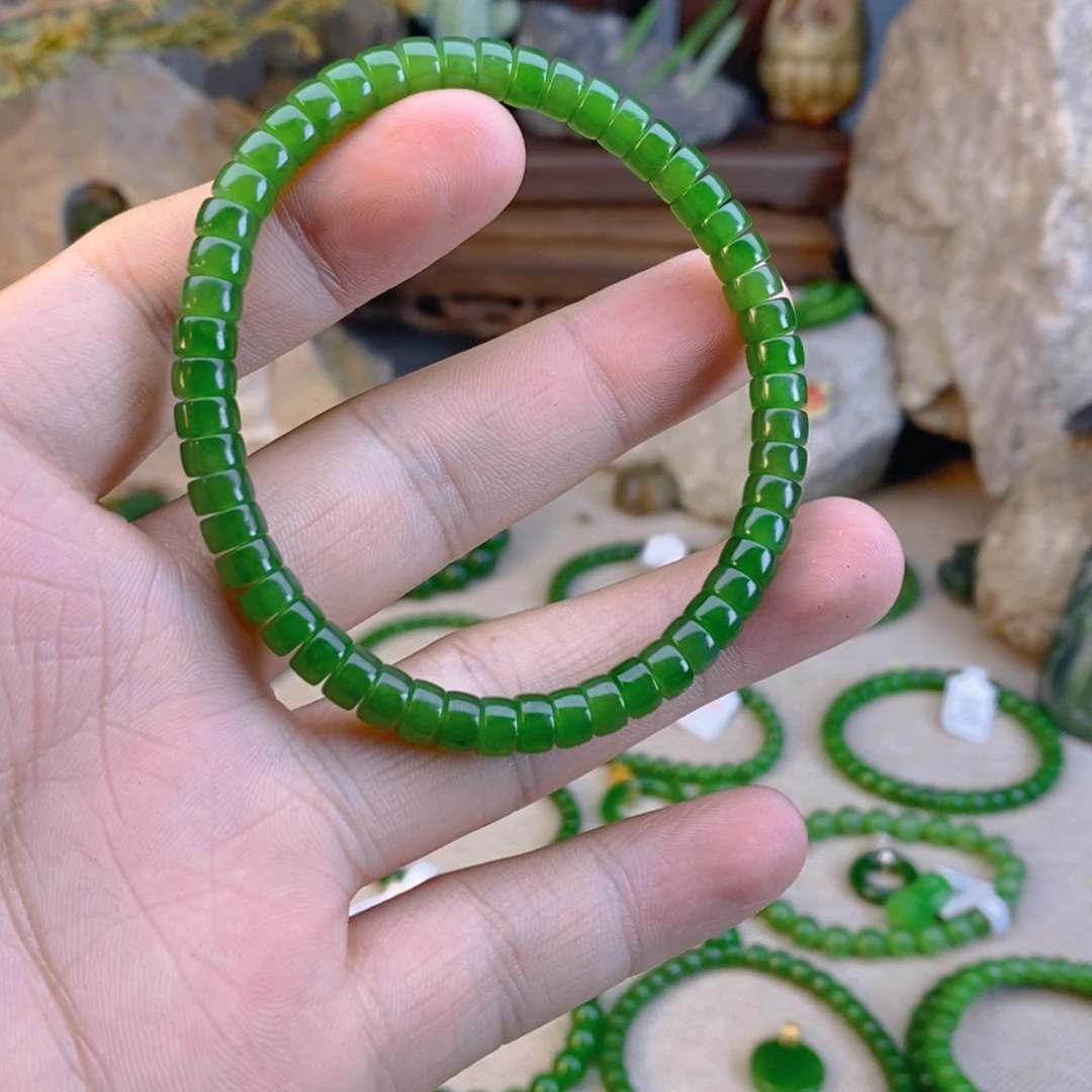 手串未镶嵌和田玉尘***?