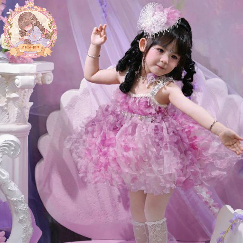 清晨兔原创设计女童奇妙之旅连衣裙