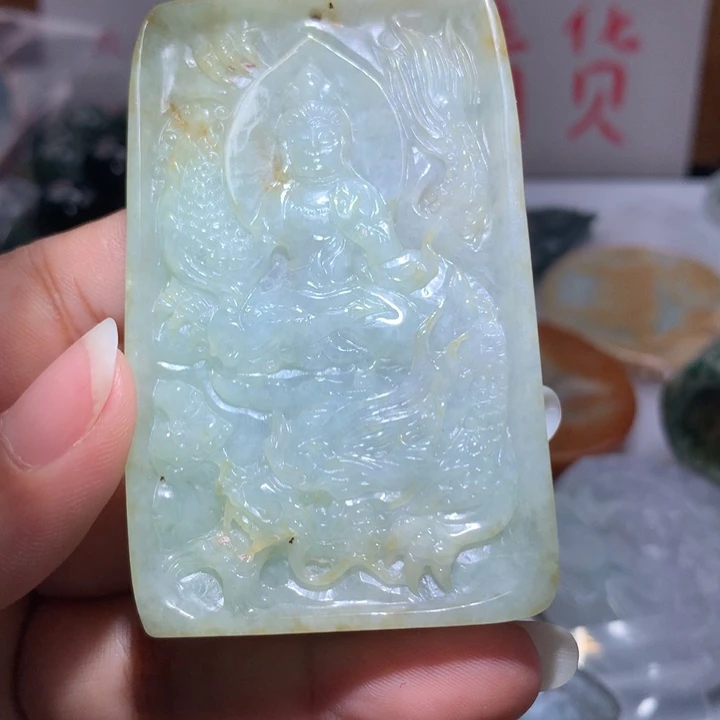 翡翠未镶嵌颈饰保真天然A货翡翠