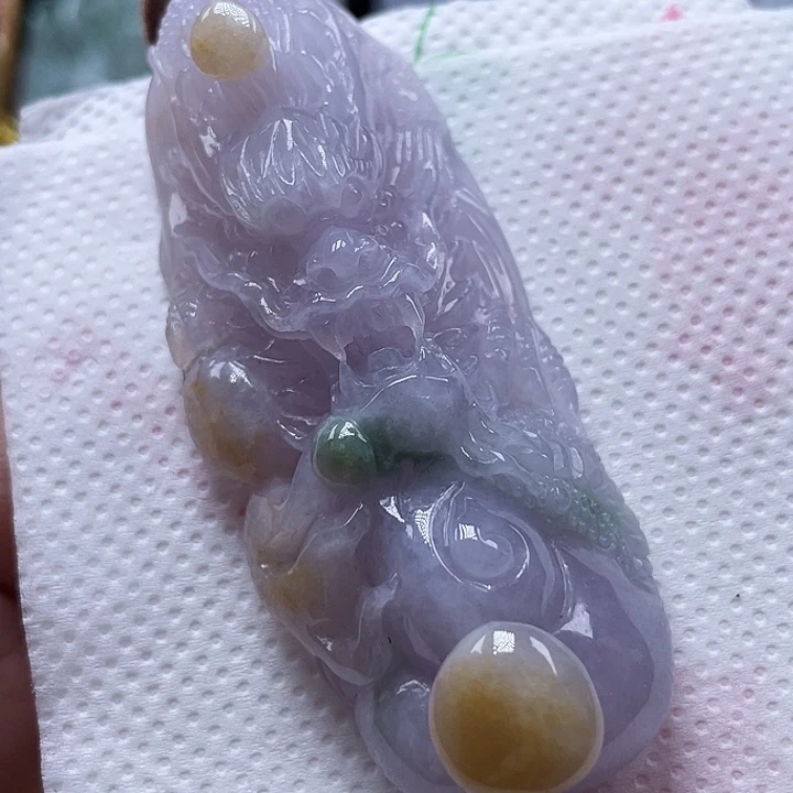 颈饰未镶嵌翡翠天然