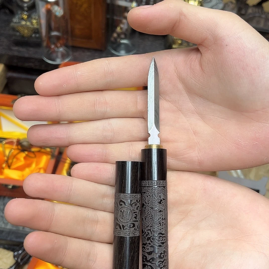 大叶紫檀（黑酸枝木类）