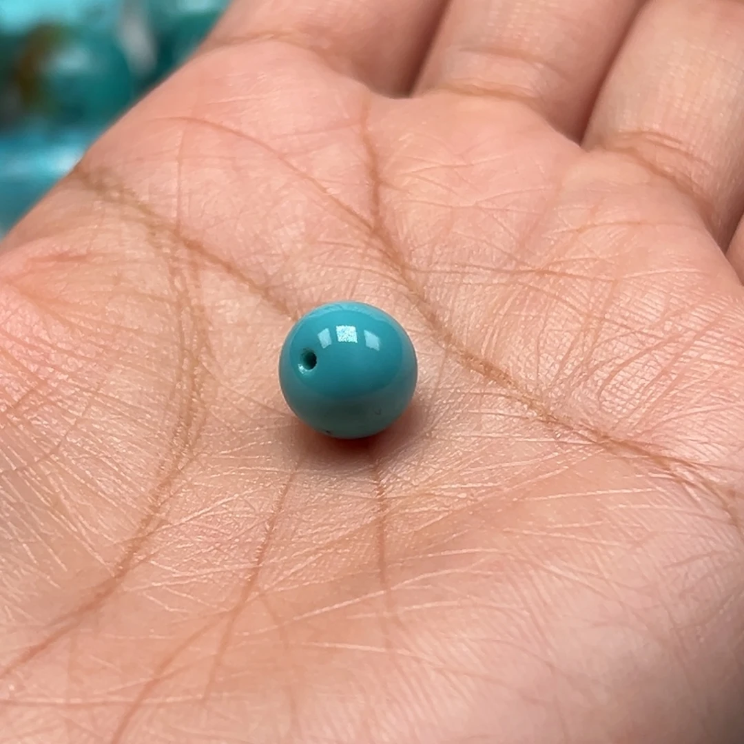 山***楼绿松石未镶嵌珠宝奇石