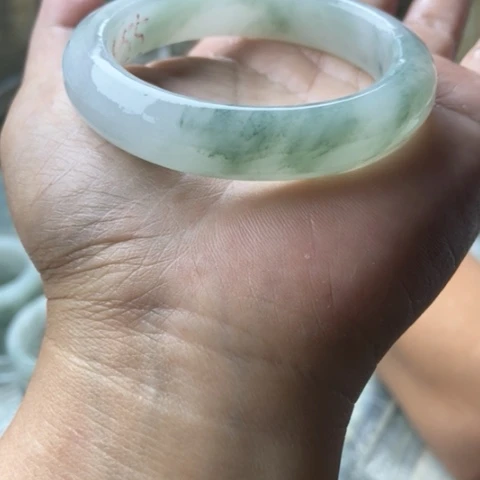 石英质玉手镯未镶嵌?*¥加工定制