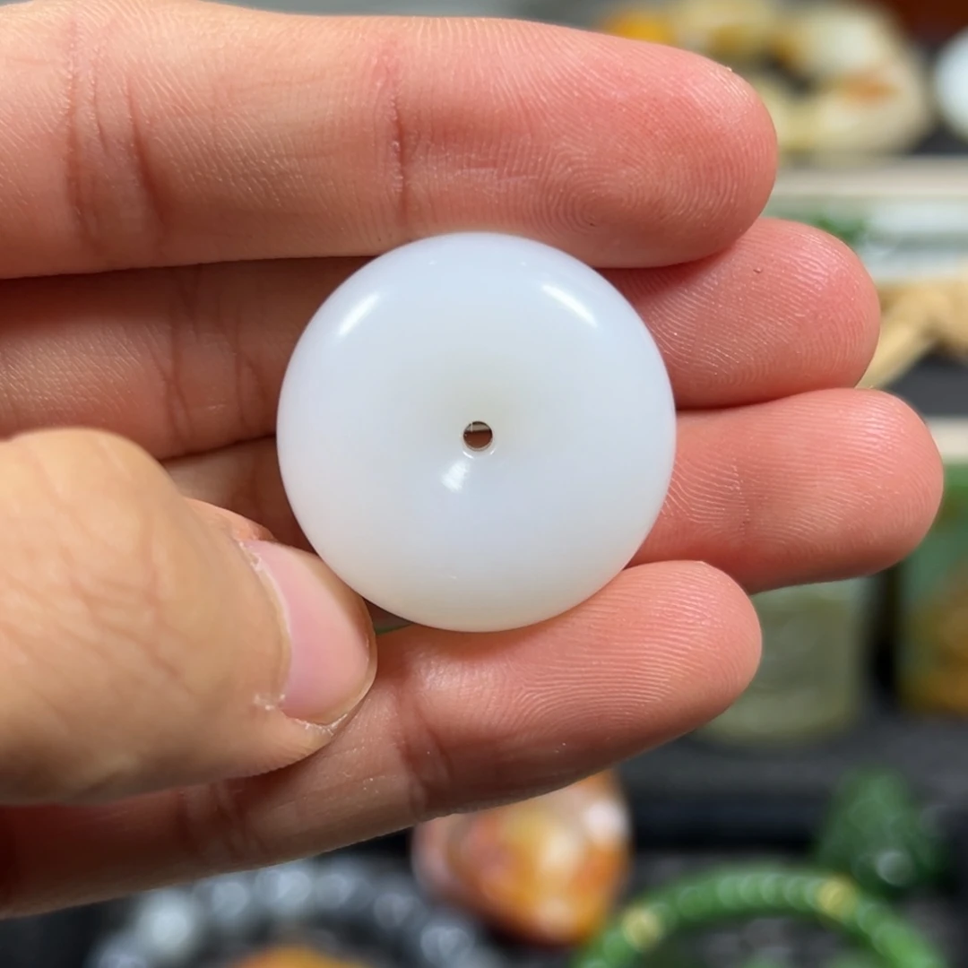 和田玉未镶嵌吊坠(不含链)