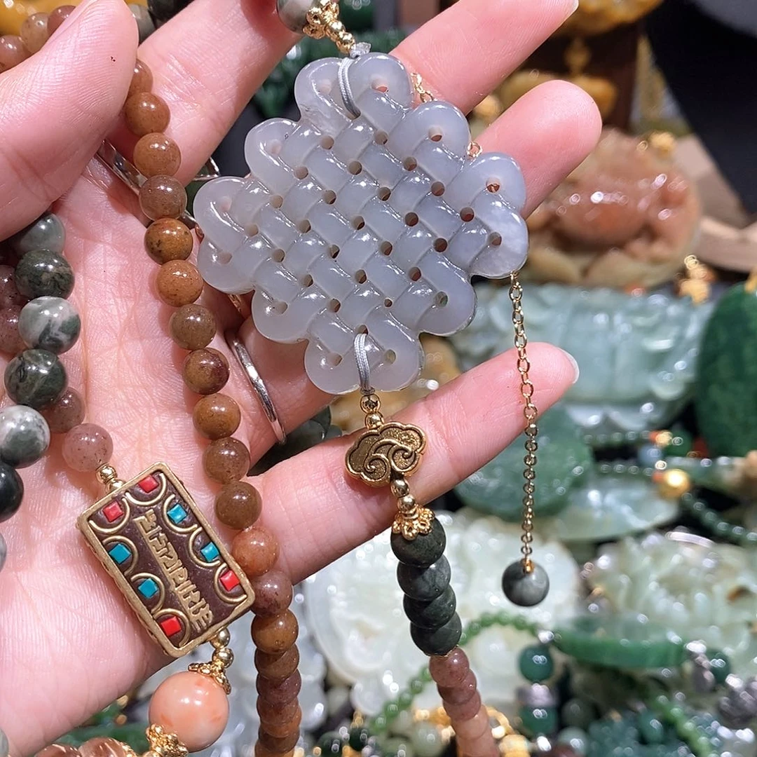 未镶嵌岫玉毛衣链