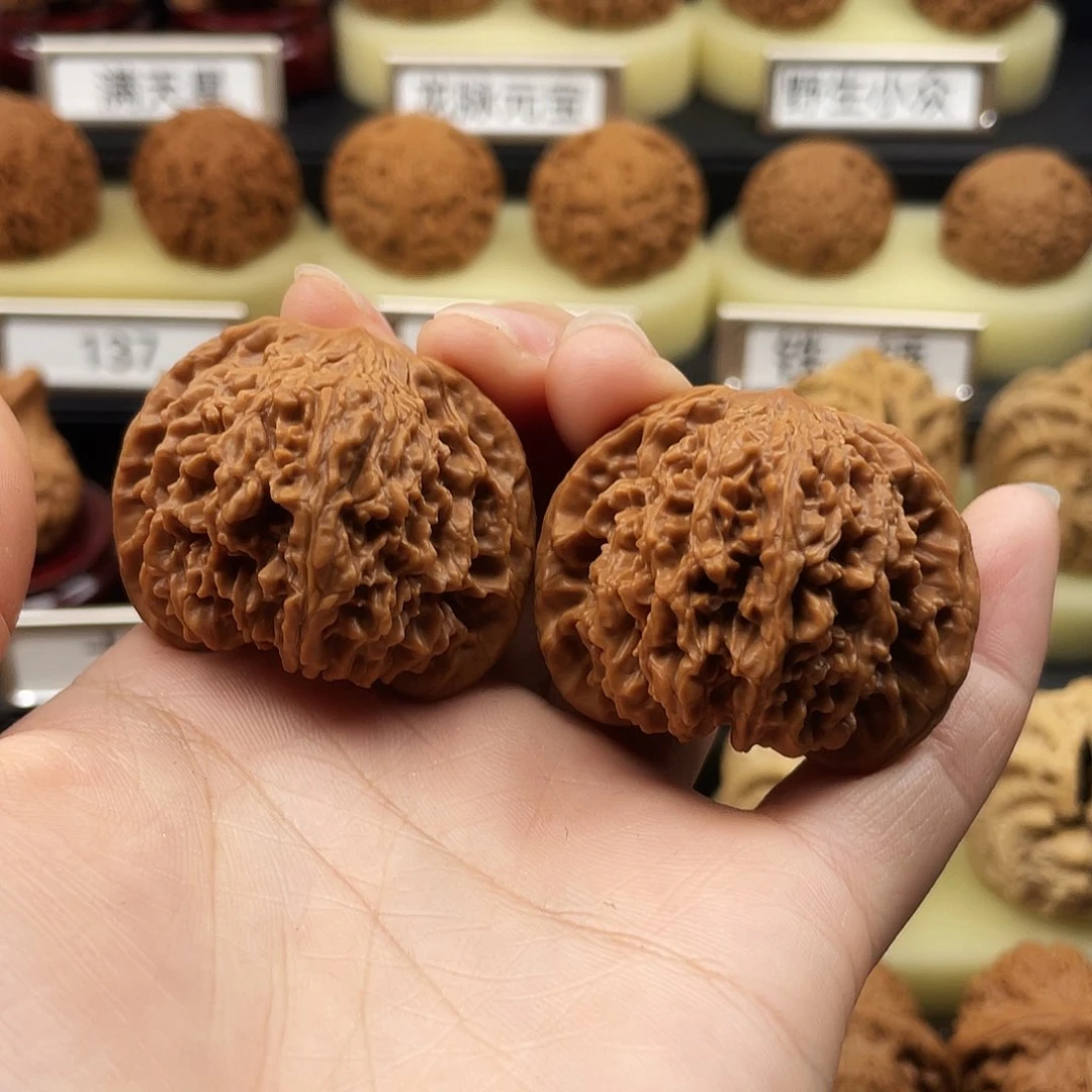 文玩核桃把件满天星41全品907