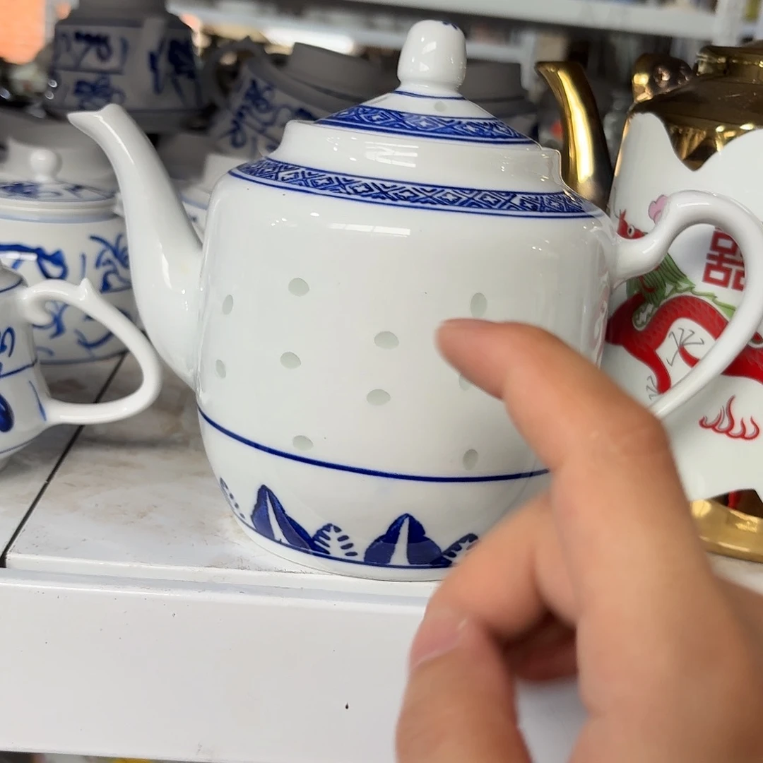 景德镇现代陶瓷用品