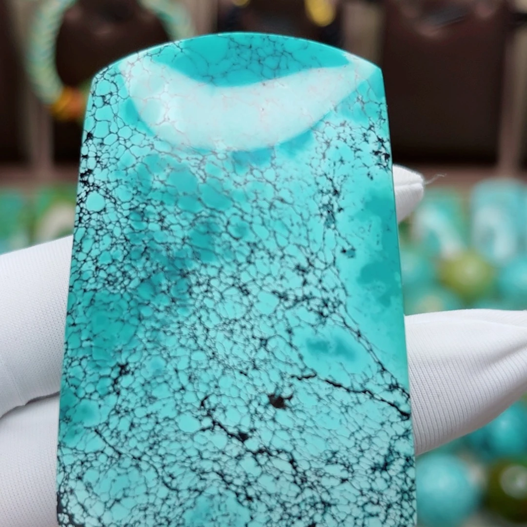 绿松石未镶嵌纯天然原矿绿松石