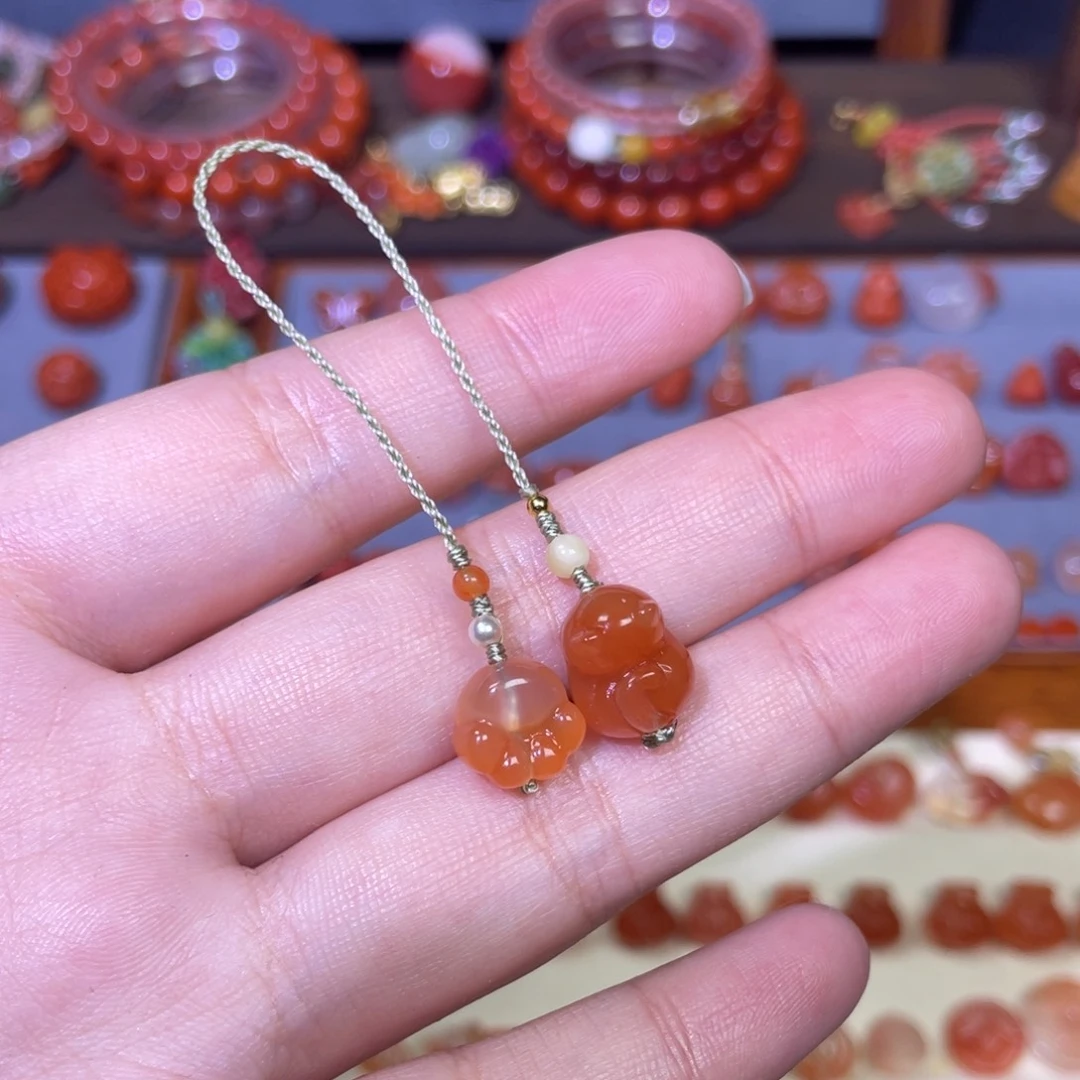 南红玛瑙未镶嵌趴趴猫手机挂