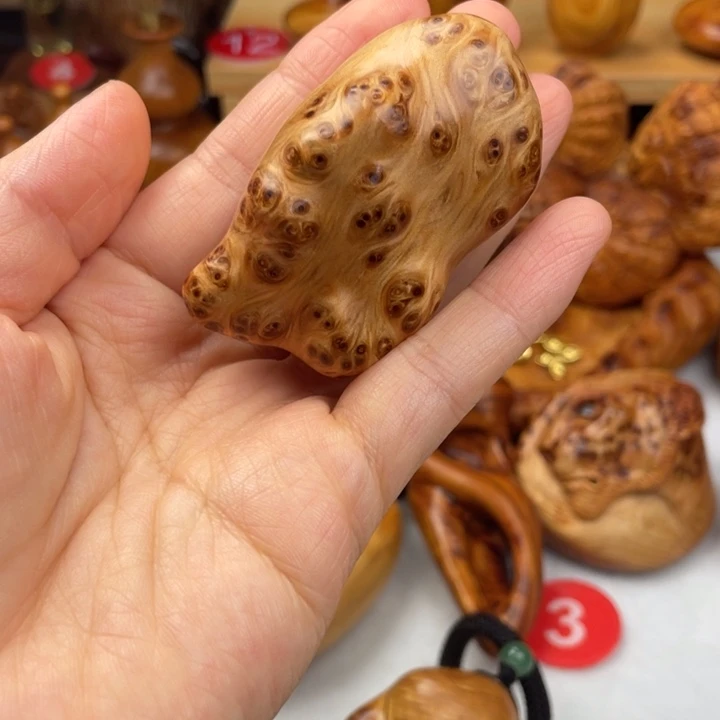 木太行精品陈化瘤把件