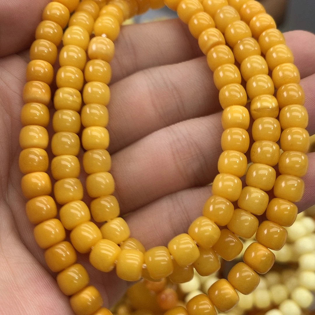 蜜蜡未镶嵌珠宝奇石