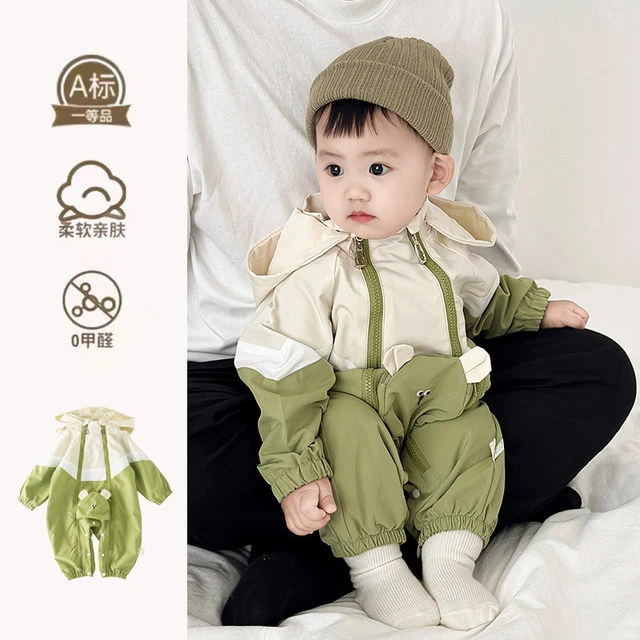 婴儿春装衣服男宝宝春秋幼儿连体衣新生儿百天爬服外出哈衣冲锋衣