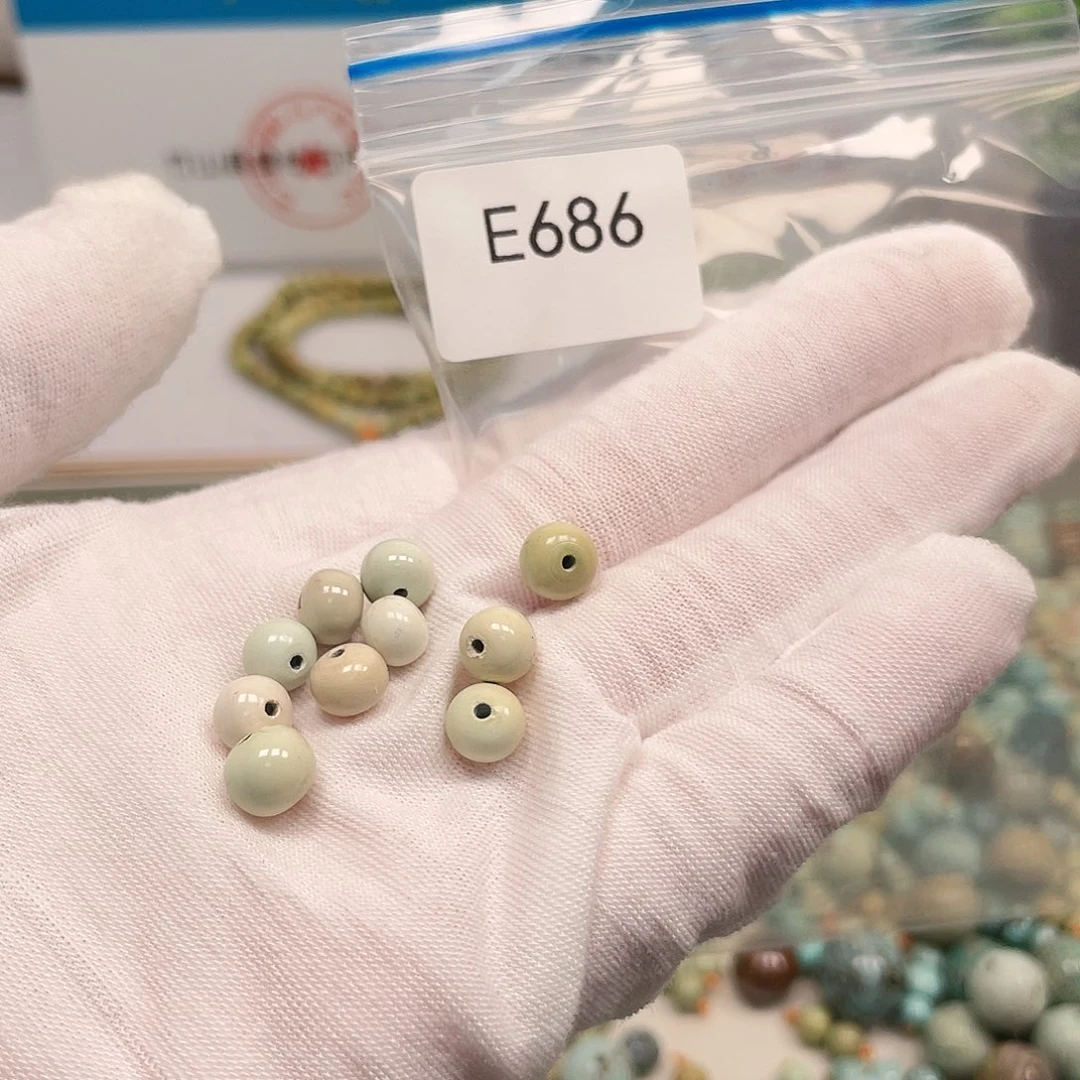 【闪购商品】南红玛瑙未镶嵌珠宝奇石