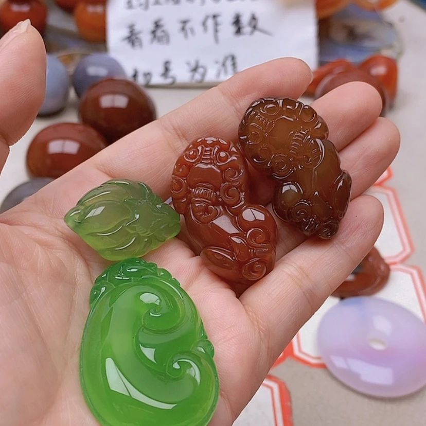 【闪购商品】未镶嵌玛瑙/玉髓珠宝半成品划***?