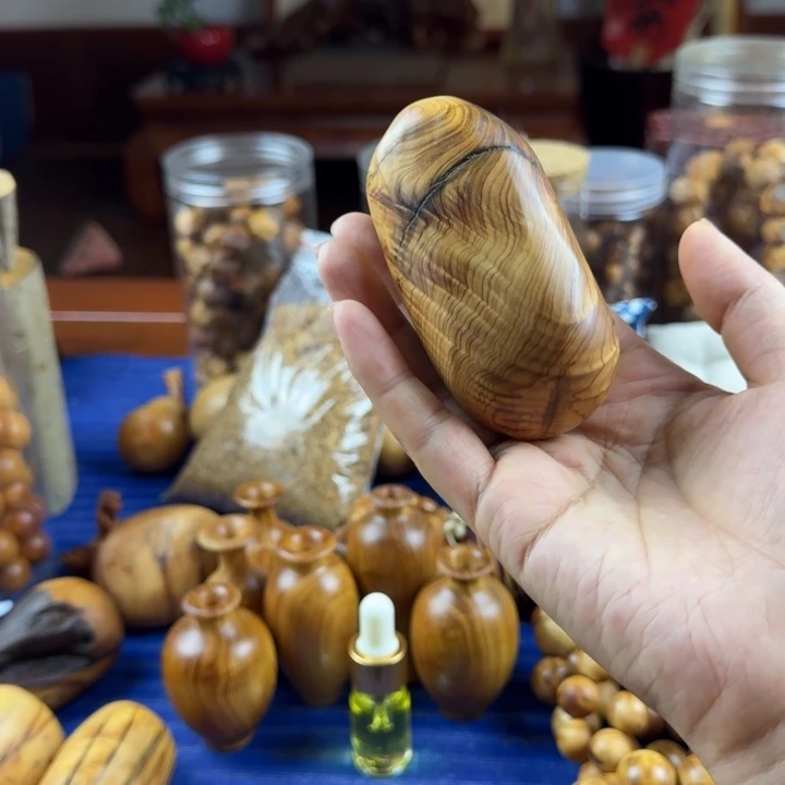 柏木（崖柏）北太行崖柏陈化花纹手把